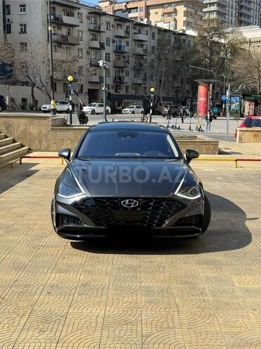 Hyundai Sonata-4