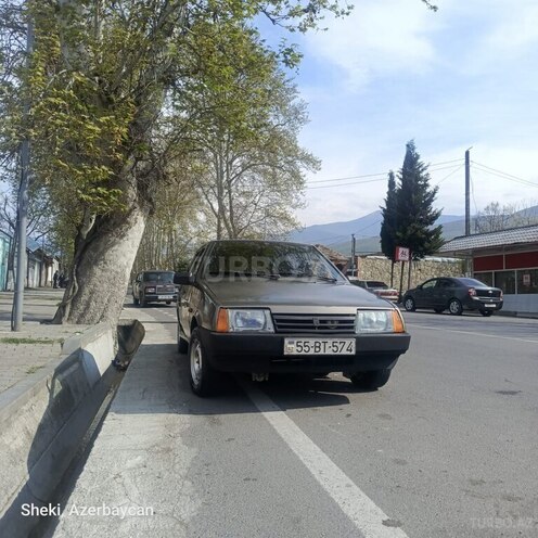 LADA (VAZ) 2109-1
