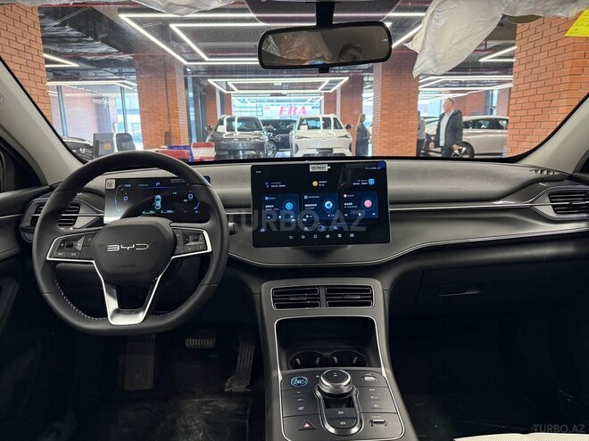 BYD Destroyer 05-17