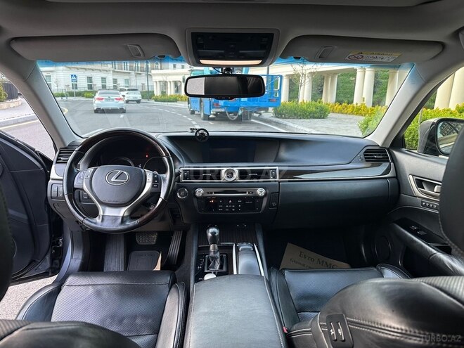 Lexus GS 350-15