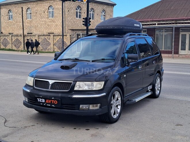 Mitsubishi Chariot 2003, 188,000 km - 2.0 l - Bakı