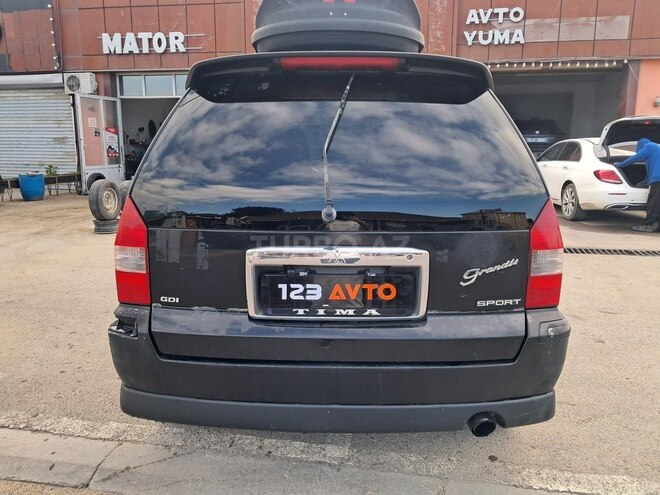 Mitsubishi Chariot 2003, 188,000 km - 2.0 l - Bakı