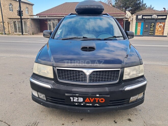 Mitsubishi Chariot 2003, 188,000 km - 2.0 l - Bakı