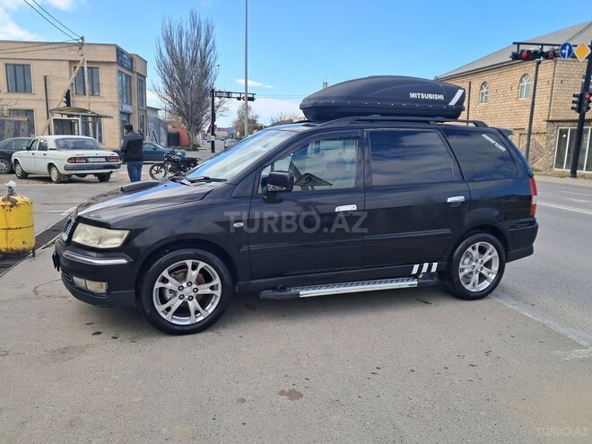 Mitsubishi Chariot 2003, 188,000 km - 2.0 l - Bakı