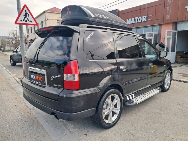 Mitsubishi Chariot 2003, 188,000 km - 2.0 l - Bakı