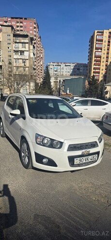 Chevrolet Aveo-3