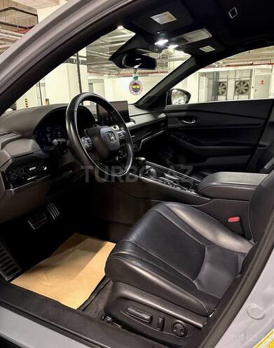 Honda Accord-9