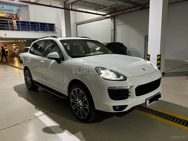 Porsche Cayenne-3