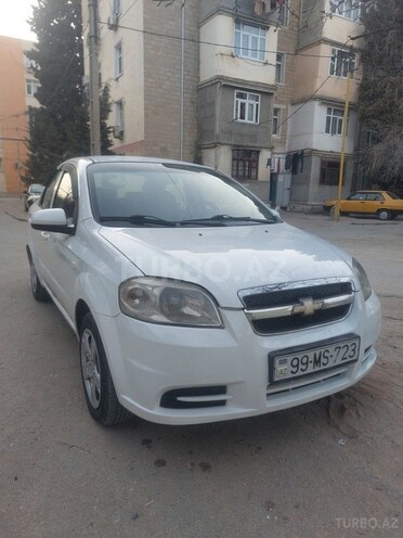 Chevrolet Aveo-1