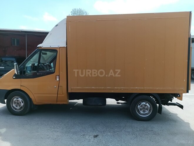 Ford Transit-2