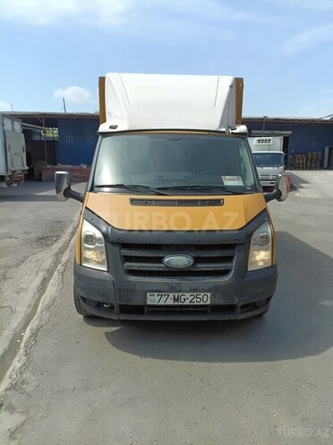 Ford Transit-1