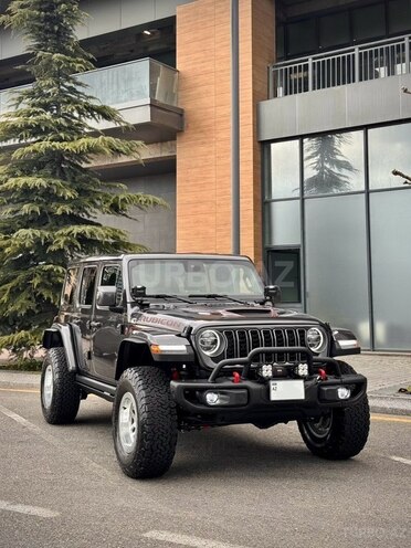 Jeep Wrangler-3