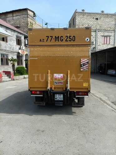 Ford Transit-3