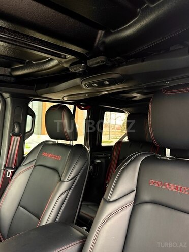 Jeep Wrangler-14