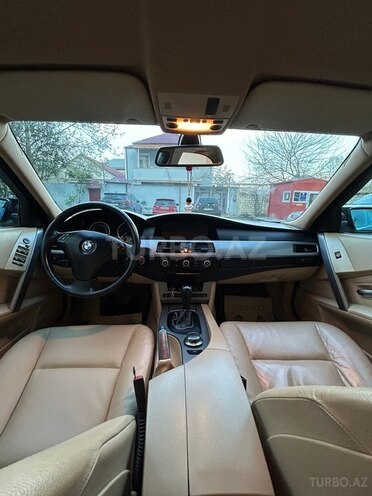 BMW 520-19
