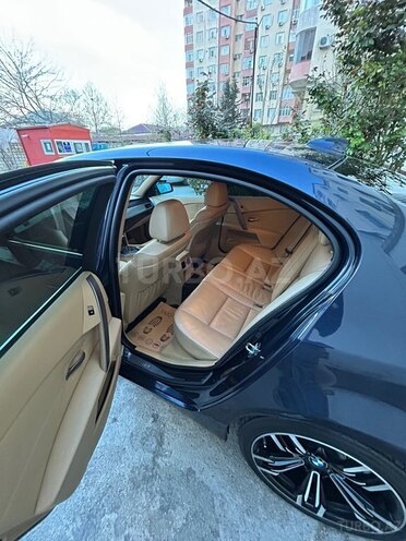 BMW 520-18