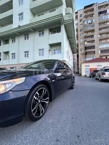 BMW 520-12