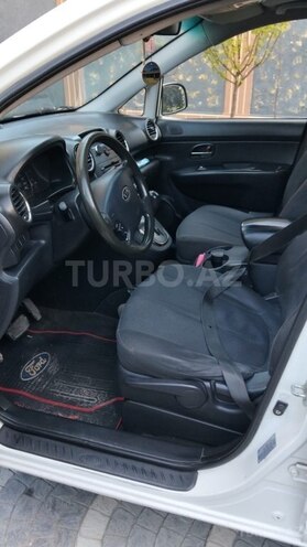 Kia Carens-6