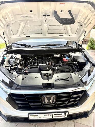 Honda CR-V-6