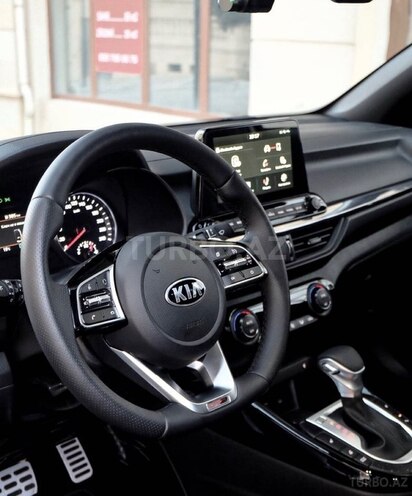 Kia Cerato-8
