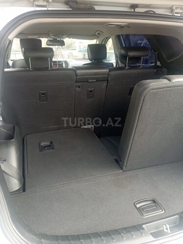 Hyundai Santa Fe-10