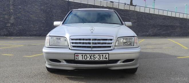 Mercedes C 230-1