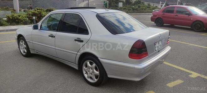 Mercedes C 230-6