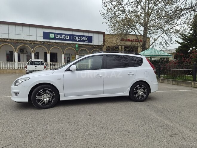 Hyundai i30-3