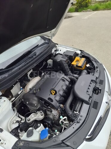 Hyundai i30-13