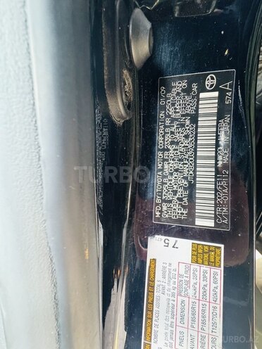 Toyota Prius-13