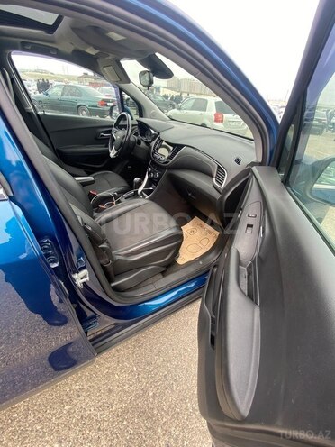 Chevrolet Trax-18
