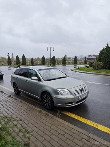Toyota Avensis-3