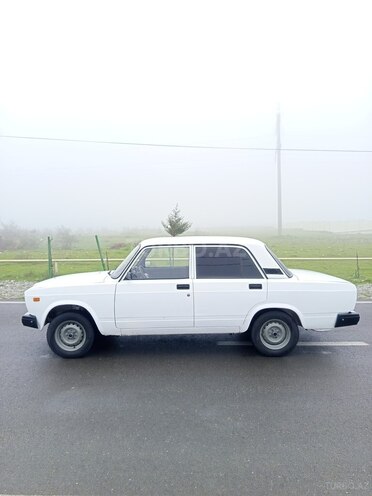 LADA (VAZ) 2107-3