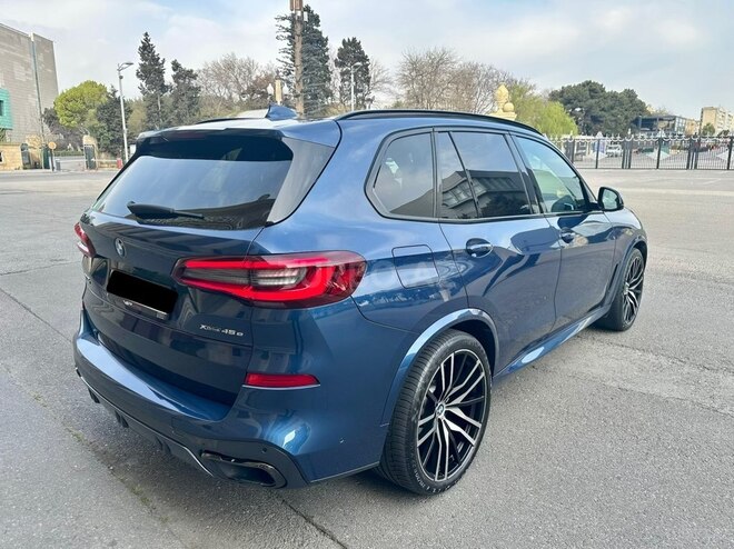 BMW X5-8