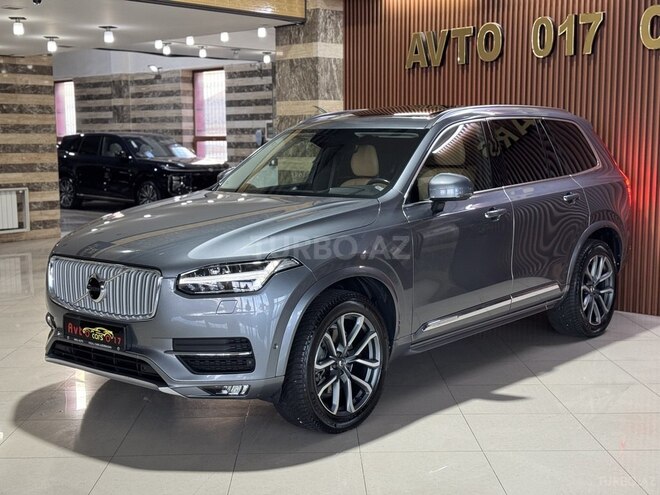 Volvo XC90-6