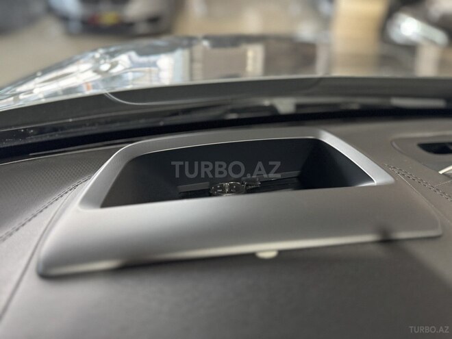 Volvo XC90-23