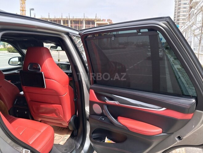 BMW X5 M-9
