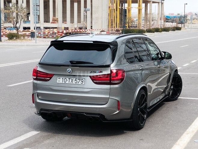 BMW X5 M-6