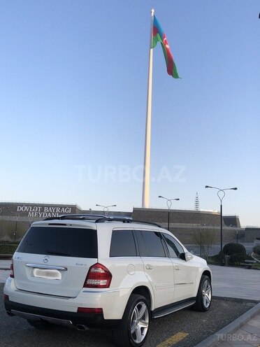 Mercedes GL 450 4MATIC-12