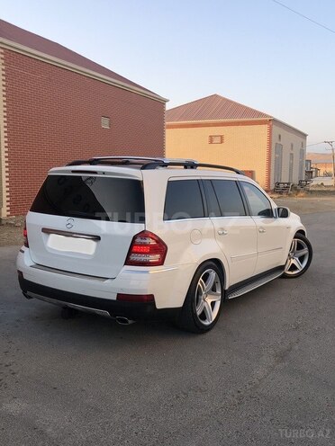 Mercedes GL 450 4MATIC-18