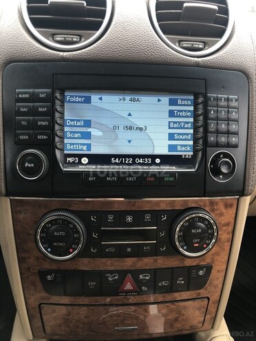 Mercedes GL 450 4MATIC-7
