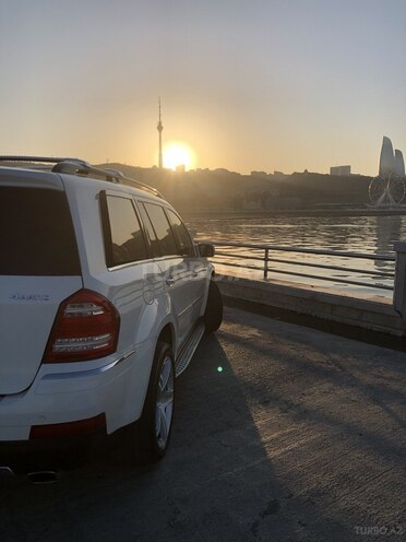 Mercedes GL 450 4MATIC-14