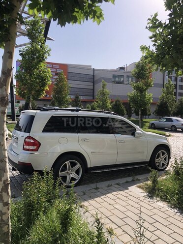 Mercedes GL 450 4MATIC-16
