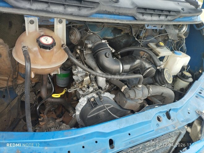 Ford Transit-6