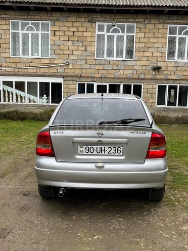 Opel Astra-5