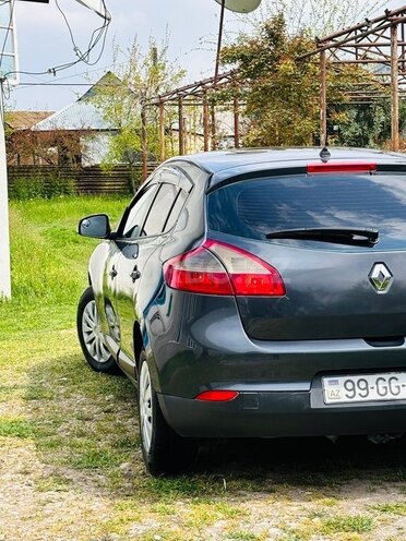 Renault Megane 2009, 384,000 km - 1.5 l - Qəbələ
