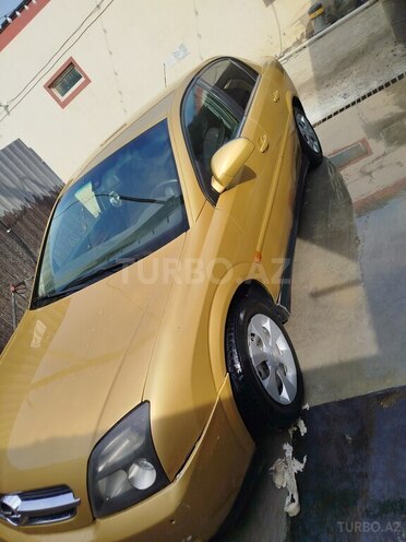 Opel Vectra-3
