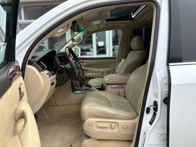 Lexus LX 570-5