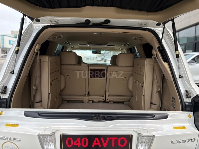 Lexus LX 570-11