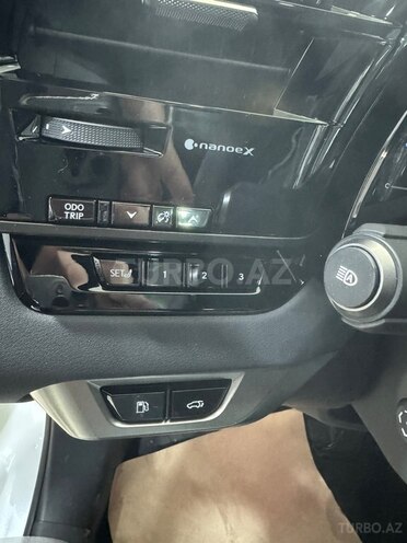 Lexus RX 350h-15
